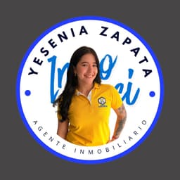 Yesenia Zapata, asesora inmobiliaria en Medellín